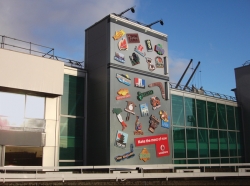 Vodafone: Fridge Magnets (Special Build)