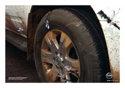 Nissan Pathfinder: Head, cave paintings, darts