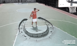 Hong Kong International Race Sponsorship: Giant horse shoe print
