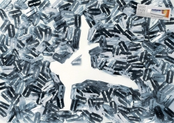 Voltaren Pain Relief Gel: Razorblades
