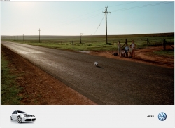 VW R32: Ball