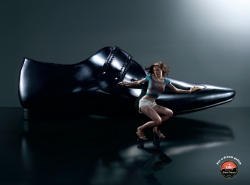 Kiwi Shoe Polish: Wet Dream - Dream Girl 1