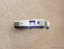 Epson Hong Kong Ltd.: So Light two