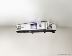 Epson Hong Kong Ltd.: So light three