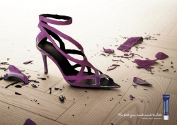 LAMISIL: Sandal