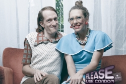 Olla Condoms: Couple 2
